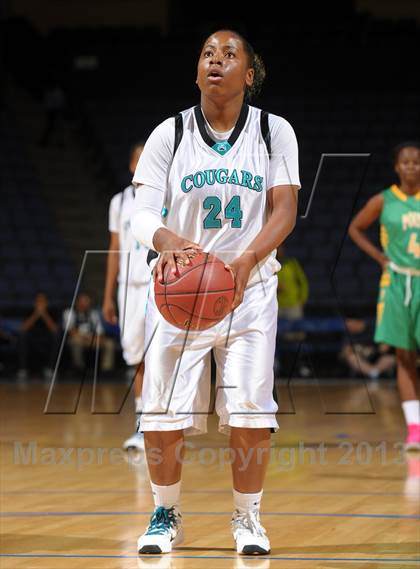 Thumbnail 1 in Long Beach Poly vs. Canyon Springs (CIF SoCal Regional D1 Final) photogallery.