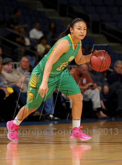 Thumbnail 1 in Long Beach Poly vs. Canyon Springs (CIF SoCal Regional D1 Final) photogallery.