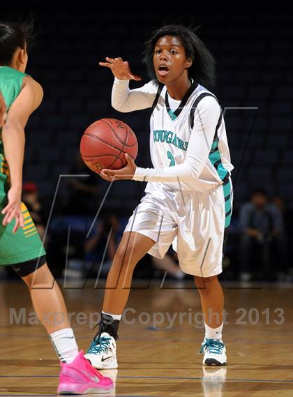 Thumbnail 2 in Long Beach Poly vs. Canyon Springs (CIF SoCal Regional D1 Final) photogallery.
