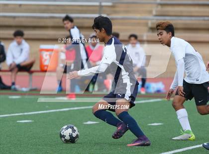 Thumbnail 3 in Montebello vs. Torrey Pines (CIF SoCal Regional D2 Semifinal) photogallery.