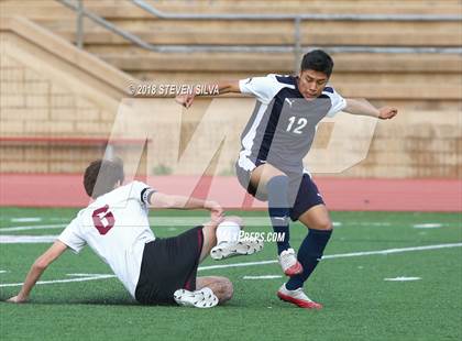 Thumbnail 3 in Montebello vs. Torrey Pines (CIF SoCal Regional D2 Semifinal) photogallery.