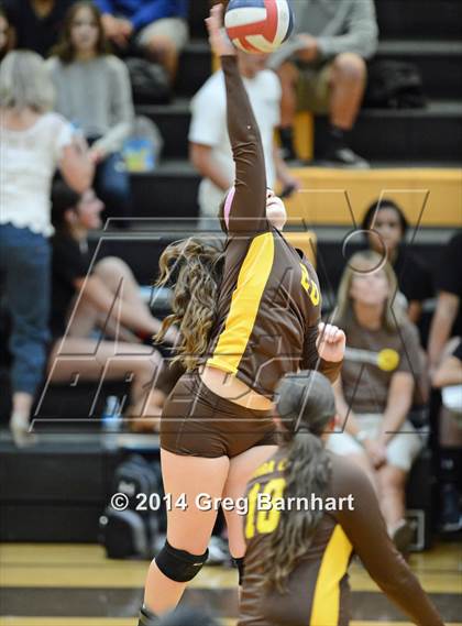 Thumbnail 1 in River Valley @ Yuba City photogallery.