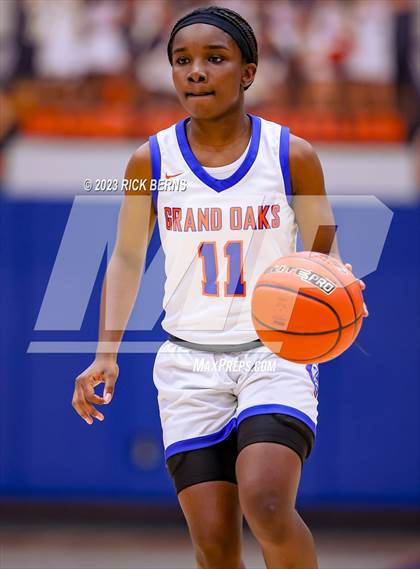 Thumbnail 3 in Grand Oaks vs Aldine (UIL-6A Bi-District Playoffs) photogallery.