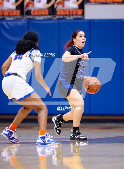 Thumbnail 2 in Grand Oaks vs Aldine (UIL-6A Bi-District Playoffs) photogallery.