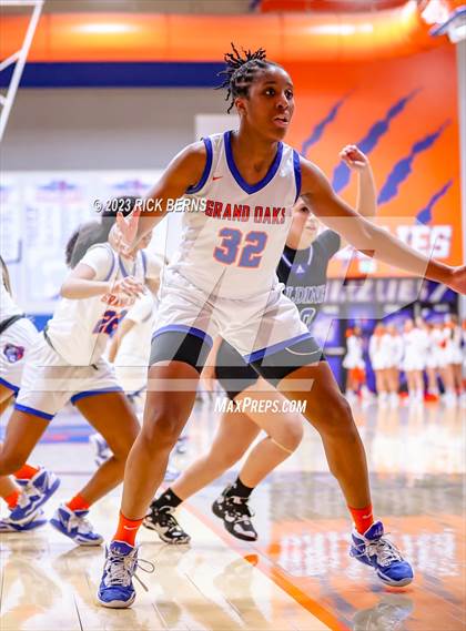 Thumbnail 1 in Grand Oaks vs Aldine (UIL-6A Bi-District Playoffs) photogallery.