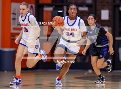 Thumbnail 3 in Grand Oaks vs Aldine (UIL-6A Bi-District Playoffs) photogallery.