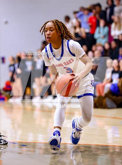 Thumbnail 2 in Grand Oaks vs Aldine (UIL-6A Bi-District Playoffs) photogallery.
