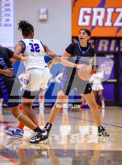 Thumbnail 3 in Grand Oaks vs Aldine (UIL-6A Bi-District Playoffs) photogallery.