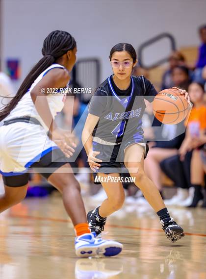 Thumbnail 2 in Grand Oaks vs Aldine (UIL-6A Bi-District Playoffs) photogallery.