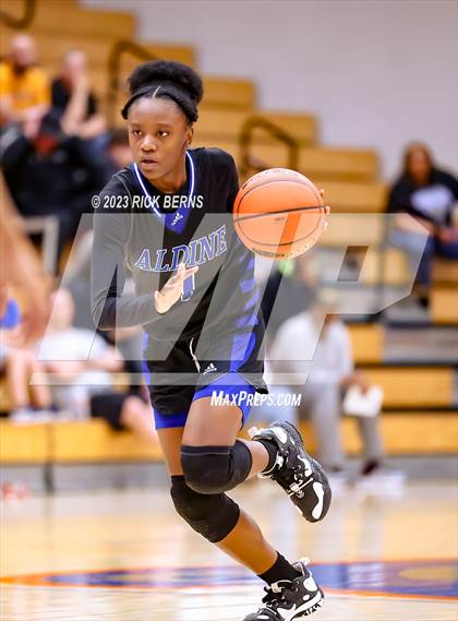 Thumbnail 2 in Grand Oaks vs Aldine (UIL-6A Bi-District Playoffs) photogallery.