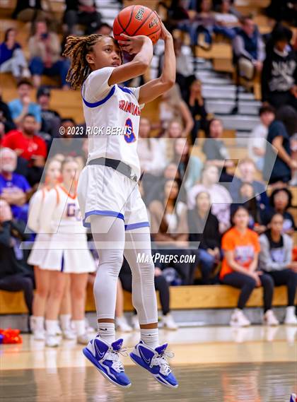 Thumbnail 2 in Grand Oaks vs Aldine (UIL-6A Bi-District Playoffs) photogallery.