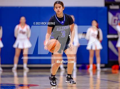 Thumbnail 2 in Grand Oaks vs Aldine (UIL-6A Bi-District Playoffs) photogallery.