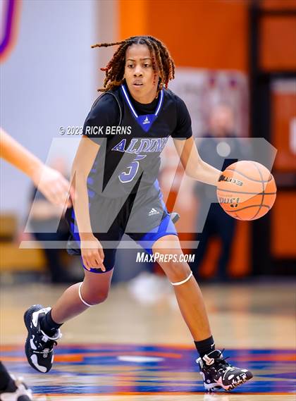 Thumbnail 3 in Grand Oaks vs Aldine (UIL-6A Bi-District Playoffs) photogallery.