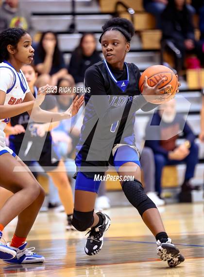 Thumbnail 1 in Grand Oaks vs Aldine (UIL-6A Bi-District Playoffs) photogallery.