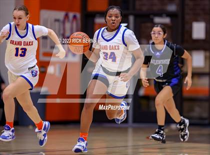 Thumbnail 2 in Grand Oaks vs Aldine (UIL-6A Bi-District Playoffs) photogallery.