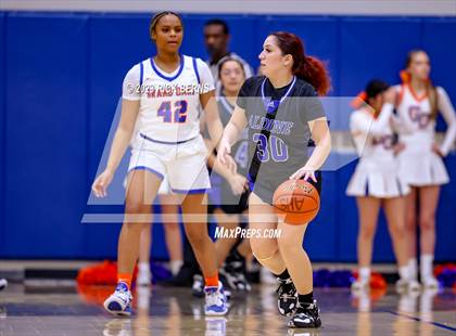 Thumbnail 2 in Grand Oaks vs Aldine (UIL-6A Bi-District Playoffs) photogallery.