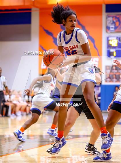Thumbnail 3 in Grand Oaks vs Aldine (UIL-6A Bi-District Playoffs) photogallery.