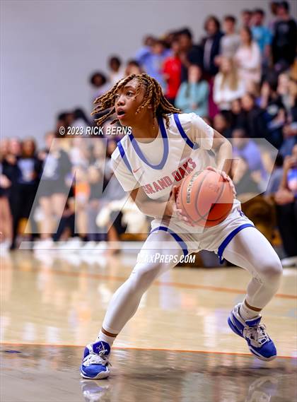 Thumbnail 3 in Grand Oaks vs Aldine (UIL-6A Bi-District Playoffs) photogallery.