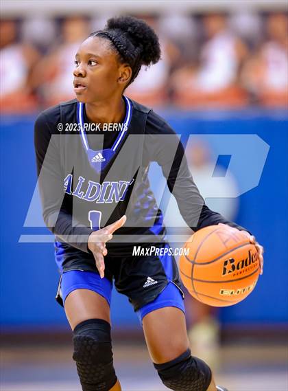 Thumbnail 2 in Grand Oaks vs Aldine (UIL-6A Bi-District Playoffs) photogallery.
