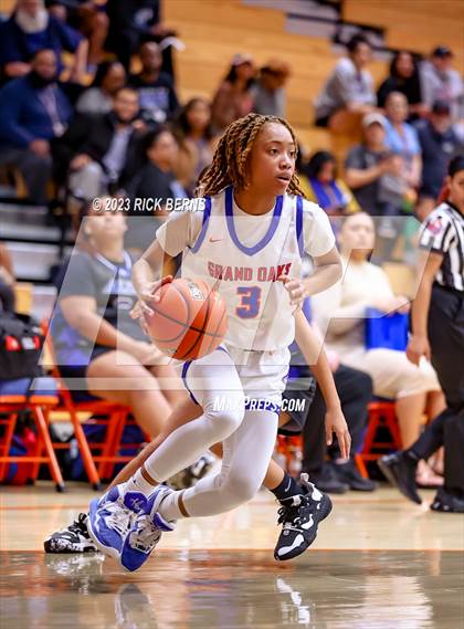 Thumbnail 3 in Grand Oaks vs Aldine (UIL-6A Bi-District Playoffs) photogallery.