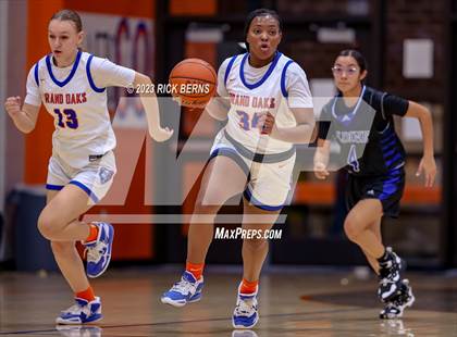 Thumbnail 1 in Grand Oaks vs Aldine (UIL-6A Bi-District Playoffs) photogallery.