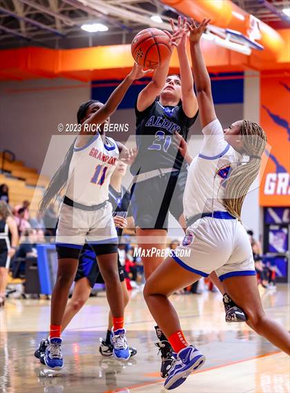 Thumbnail 3 in Grand Oaks vs Aldine (UIL-6A Bi-District Playoffs) photogallery.