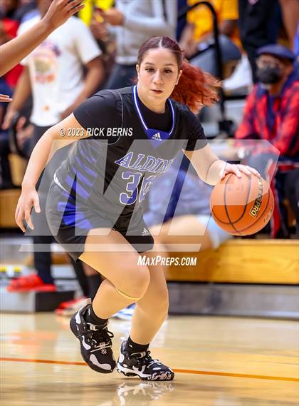 Thumbnail 3 in Grand Oaks vs Aldine (UIL-6A Bi-District Playoffs) photogallery.