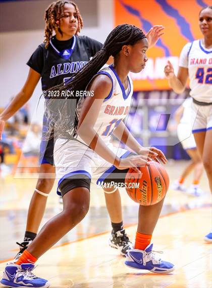 Thumbnail 2 in Grand Oaks vs Aldine (UIL-6A Bi-District Playoffs) photogallery.