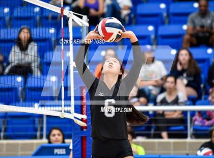 Thumbnail 2 in Clark vs. Stevens photogallery.