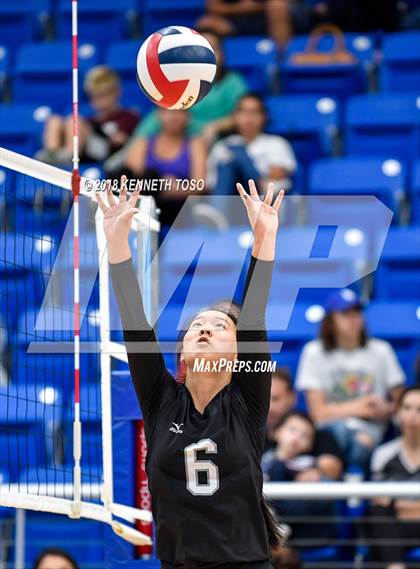 Thumbnail 3 in Clark vs. Stevens photogallery.