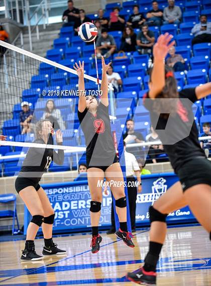 Thumbnail 1 in Clark vs. Stevens photogallery.