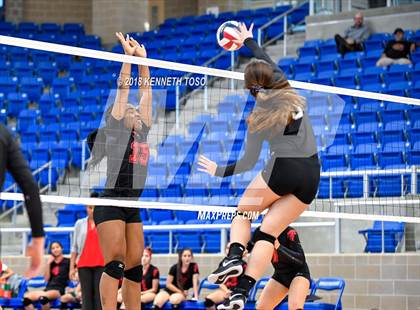 Thumbnail 1 in Clark vs. Stevens photogallery.