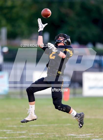 Thumbnail 1 in Berryville @ Prairie Grove photogallery.