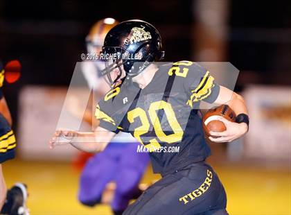 Thumbnail 1 in Berryville @ Prairie Grove photogallery.