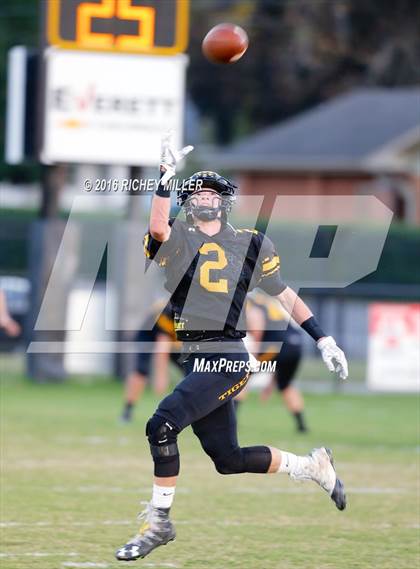 Thumbnail 1 in Berryville @ Prairie Grove photogallery.
