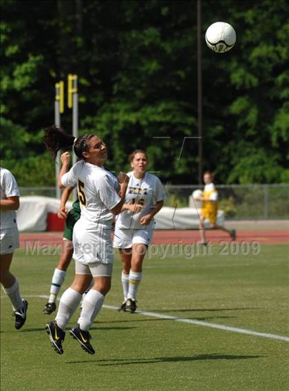 Thumbnail 3 in White Oak vs Kings Mountain (NCHSAA 3-A Final) photogallery.