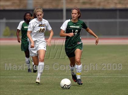 Thumbnail 2 in White Oak vs Kings Mountain (NCHSAA 3-A Final) photogallery.