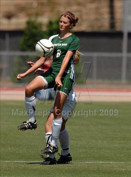 Thumbnail 2 in White Oak vs Kings Mountain (NCHSAA 3-A Final) photogallery.
