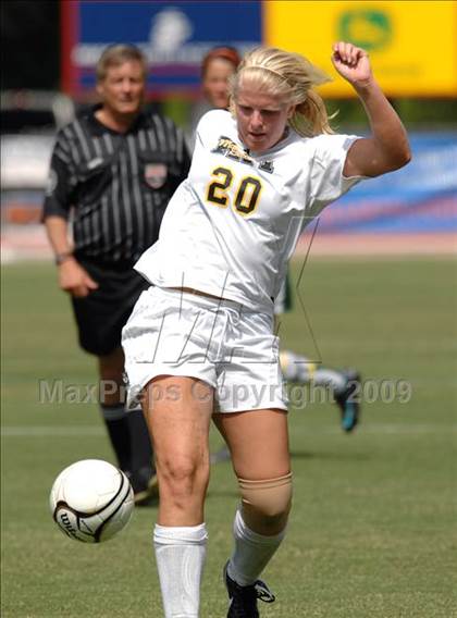 Thumbnail 2 in White Oak vs Kings Mountain (NCHSAA 3-A Final) photogallery.