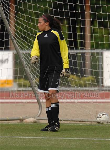 Thumbnail 1 in White Oak vs Kings Mountain (NCHSAA 3-A Final) photogallery.
