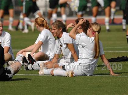 Thumbnail 2 in White Oak vs Kings Mountain (NCHSAA 3-A Final) photogallery.