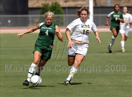 Thumbnail 2 in White Oak vs Kings Mountain (NCHSAA 3-A Final) photogallery.