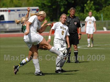 Thumbnail 2 in White Oak vs Kings Mountain (NCHSAA 3-A Final) photogallery.