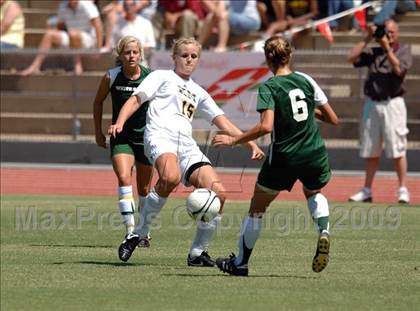 Thumbnail 2 in White Oak vs Kings Mountain (NCHSAA 3-A Final) photogallery.