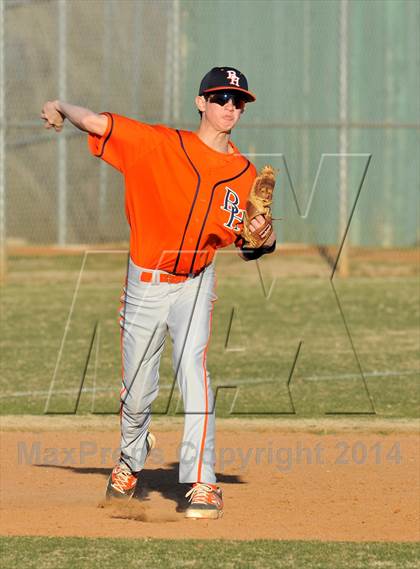 Thumbnail 2 in Covenant Christian vs. Brook Hill (Texas Private School Classic) photogallery.