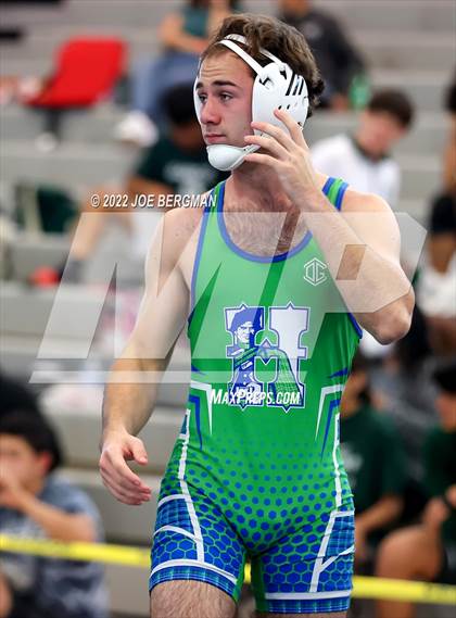 Thumbnail 1 in CIF-CS D4 Section Semifinals photogallery.