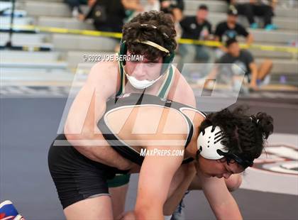 Thumbnail 1 in CIF-CS D4 Section Semifinals photogallery.