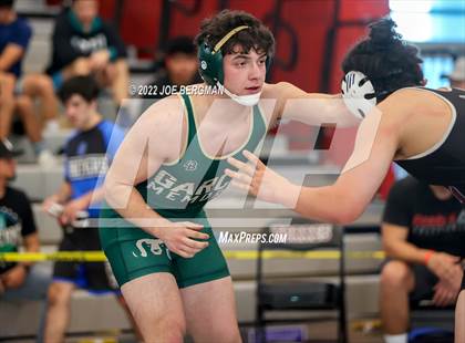 Thumbnail 2 in CIF-CS D4 Section Semifinals photogallery.