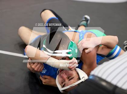 Thumbnail 1 in CIF-CS D4 Section Semifinals photogallery.
