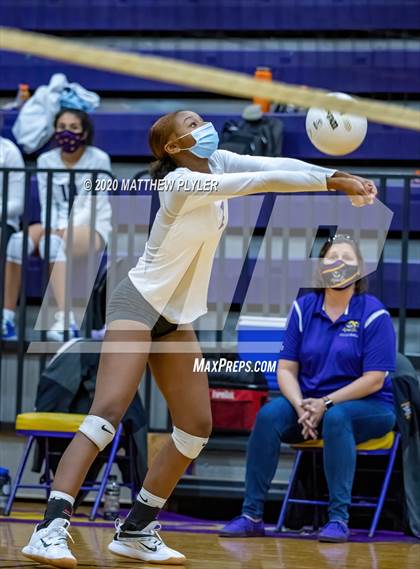 Thumbnail 2 in Lumberton @ Jack Britt photogallery.